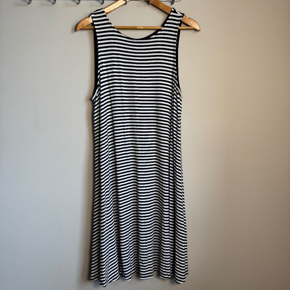 Old Navy Womens Black and White Striped Jersey Tank Dress Size XL Beach Vacation